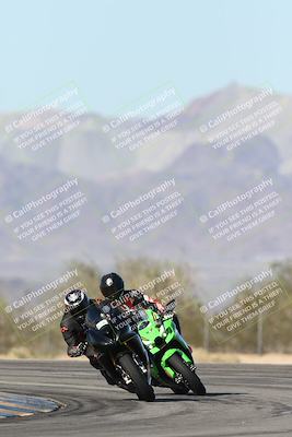 media/Dec-04-2025-Racers Edge (Thu) [[5ebc9f124d]]/3-B Group/1-Session 1 (Turn 7)/